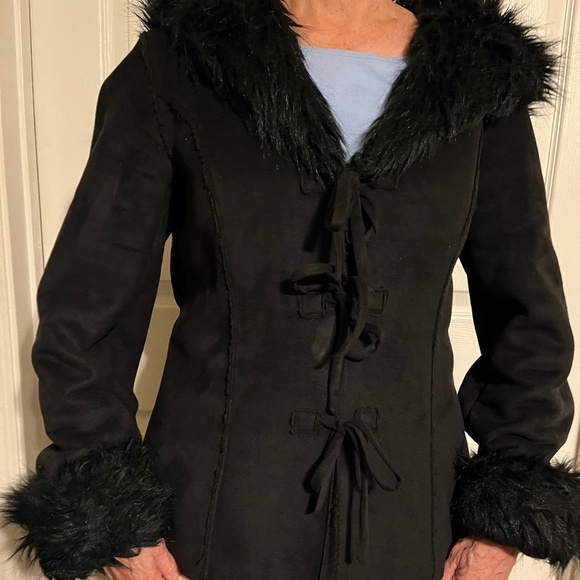 INC black faux suede jacket, faux fur cuffs & hood, size Junior Medium (9) - Picture 2 of 7